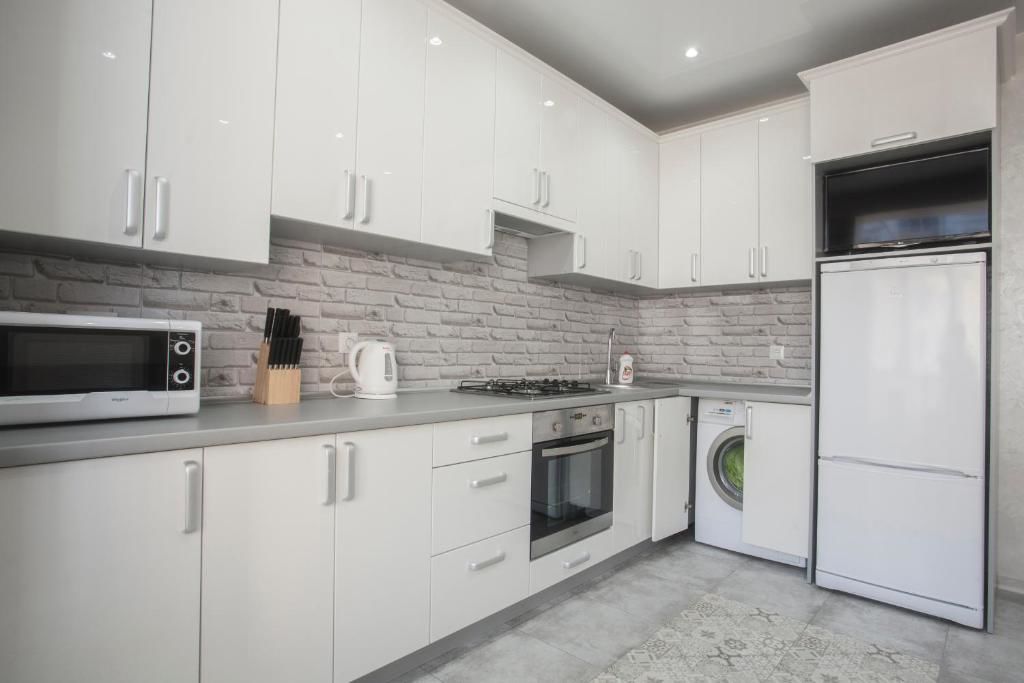 Апартаменты Apartment in center premium Ивано-Франковск-21