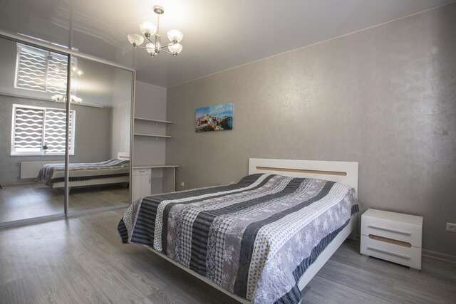 Апартаменты Apartment in center premium Ивано-Франковск-10